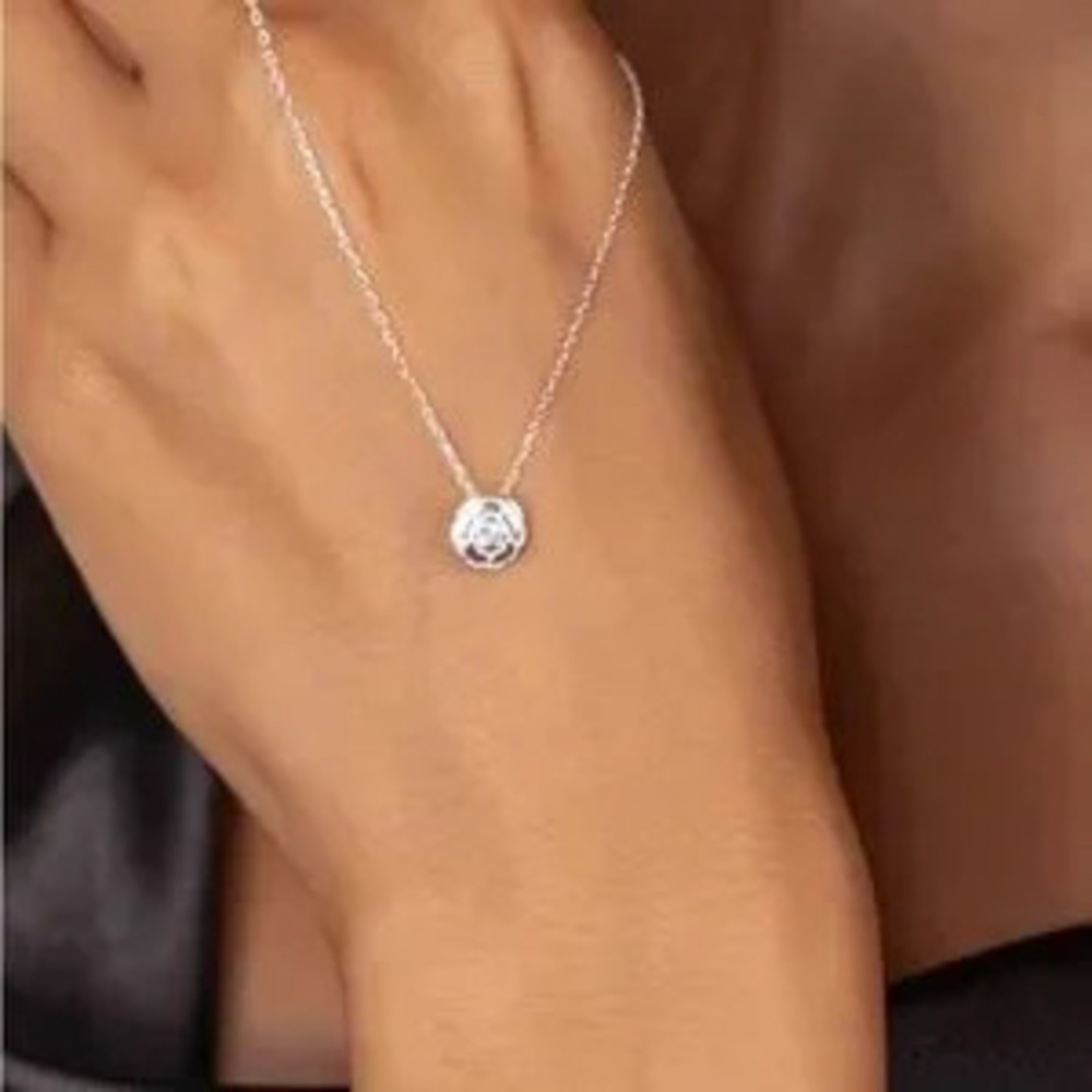 Silver New Tiny Rose Necklace